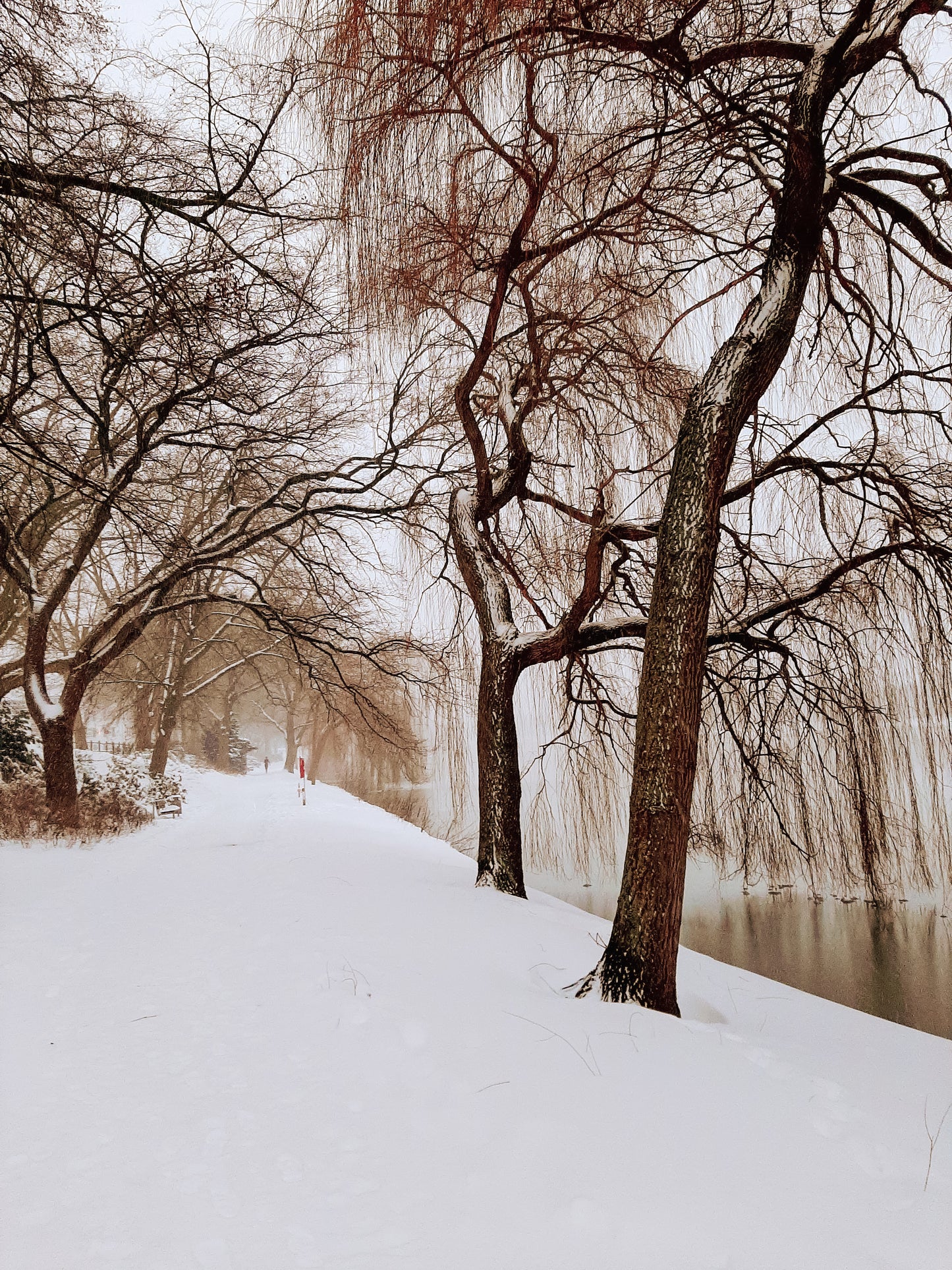 A-see mit viel Schnee
